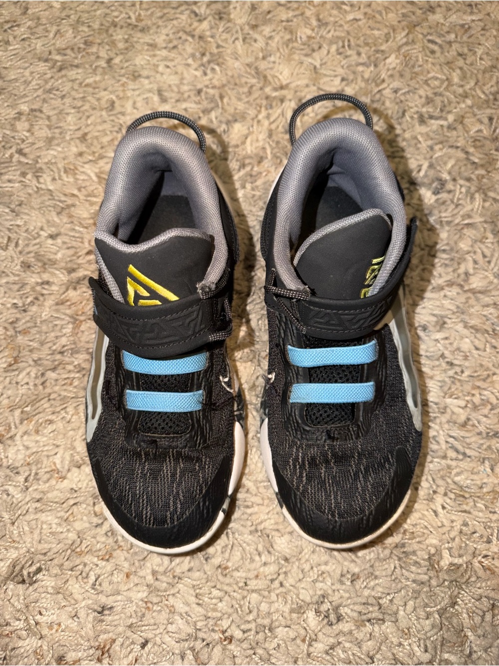 Nike Kids Black Sneakers with Light Blue and Gray Accents